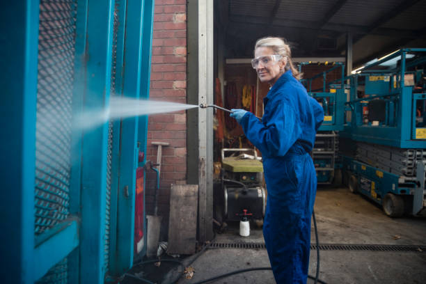 Best Residential Pressure Washing Services  in West Liberty, IA